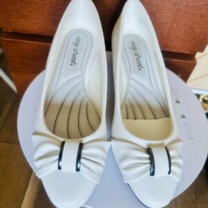 Easy Street White Heels with Bow Accent